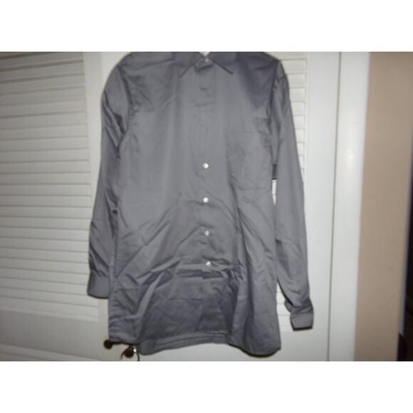 Van Heusen Lux Sateen Wrinkle Free gray dress shirt 15 1/2 32/33 - Picture 1 of 3